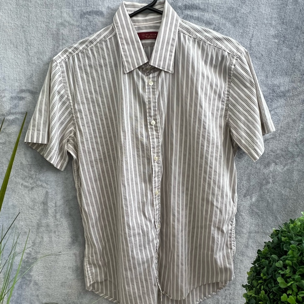 gray and white Zara Man short sleeve button down shirt